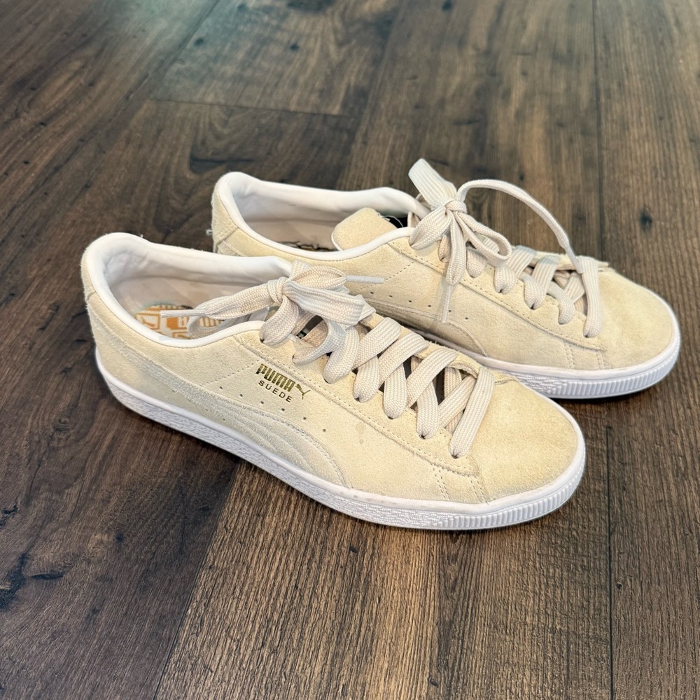 Puma Women Suede Tennis Shoe Sneaker Size 8 Cream - Picture 3 of 5
